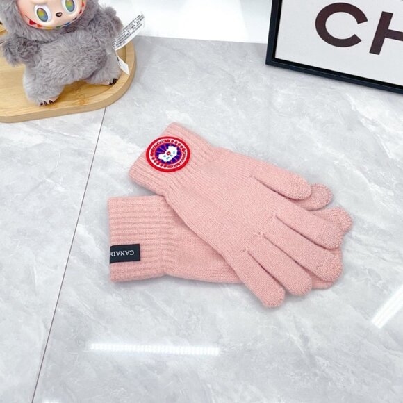 Canada Goose Barrier Gloves - Picture 2 of 4